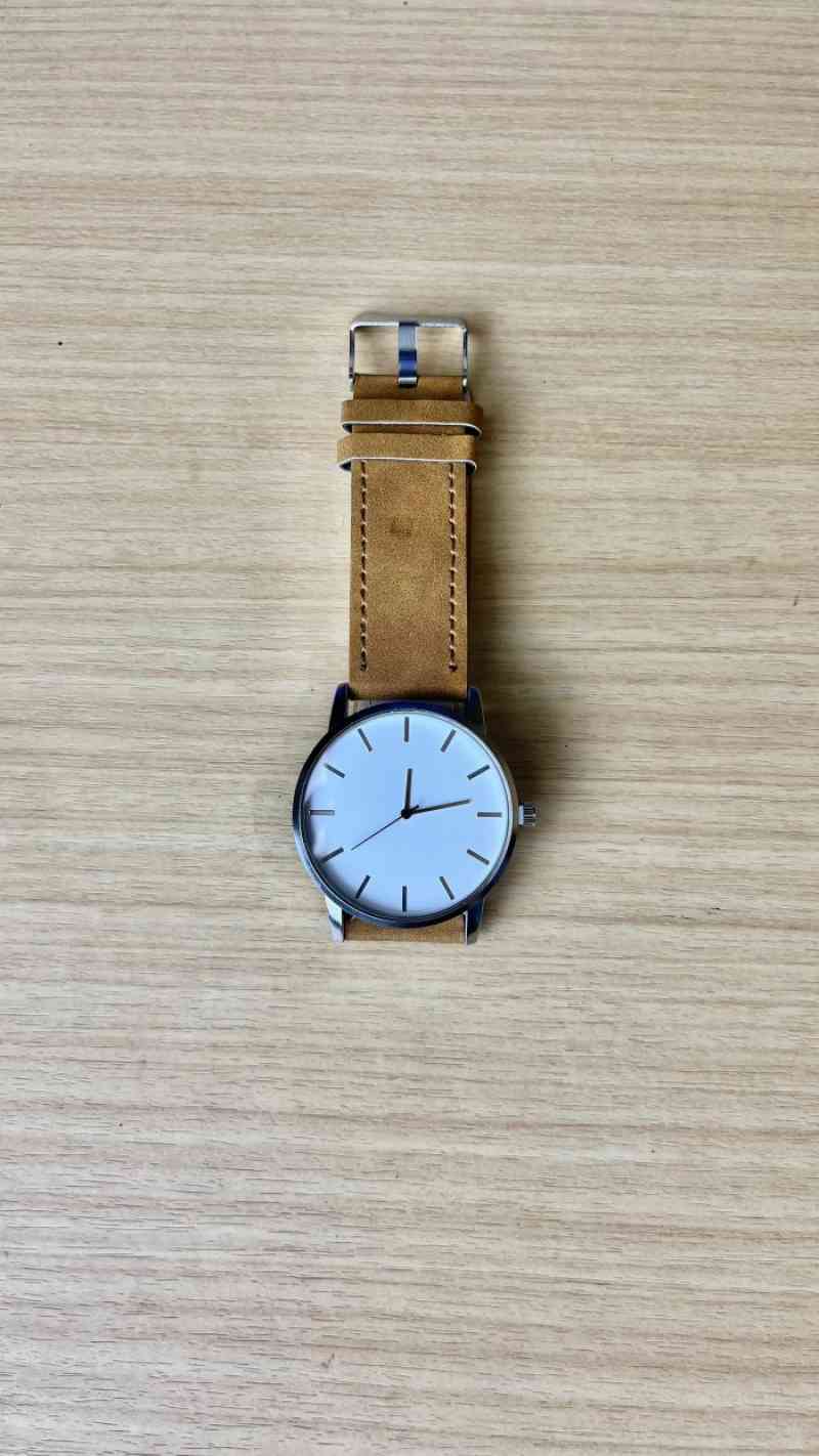 Jam Tanggan Porter Leather: Kulit Berkualitas untuk Gaya Elegan