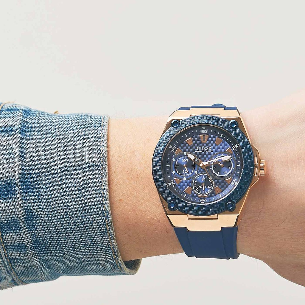 Jam Tangan GUESS LEGACY W1049G2: Desain Elegan dan Berkualitas